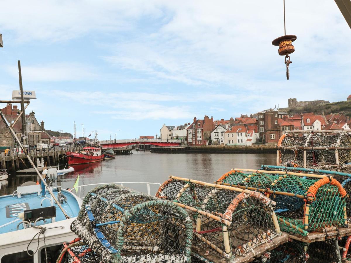 Appartamento The Surfers Bolt Hole Whitby Esterno foto